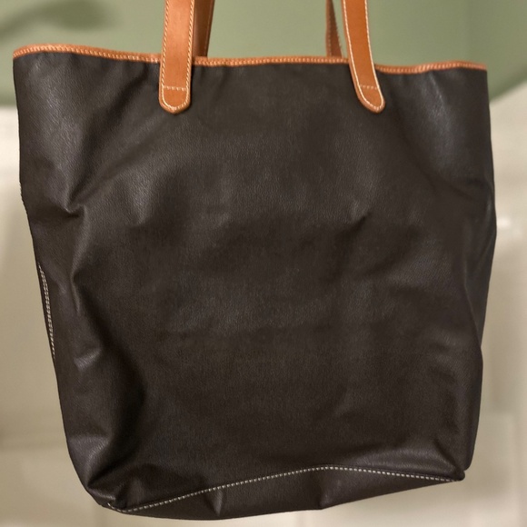 Large Brown Leather Tote - Picture 2 of 4